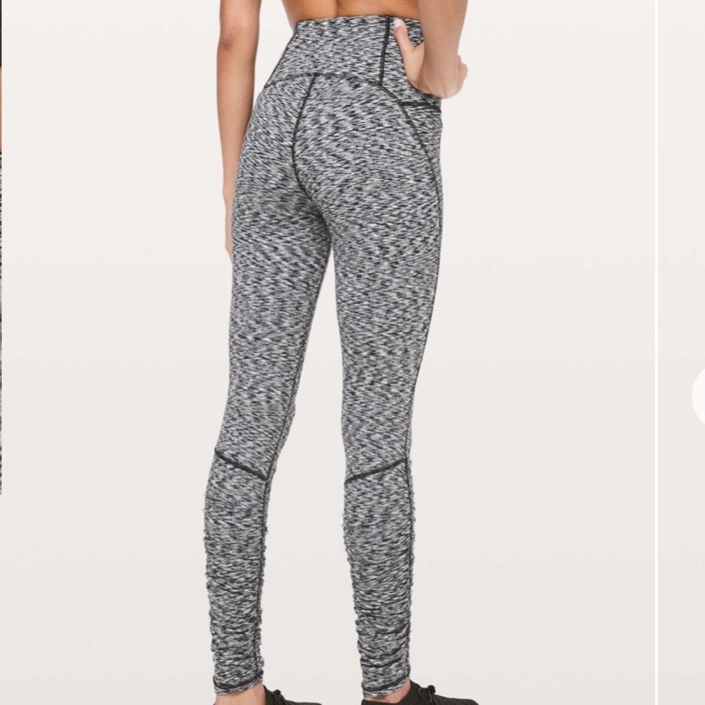 Lululemon NWOT Ready to Rulu Tight